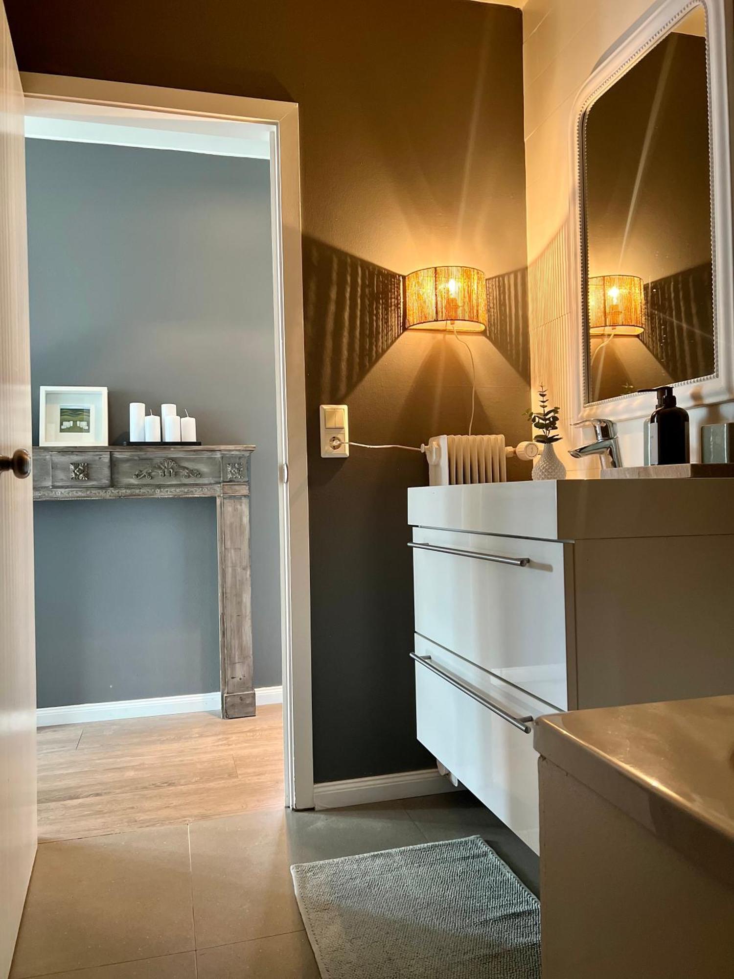 Apartment Lovely Penthouse Downtown With 3 Bedrooms Akureyri